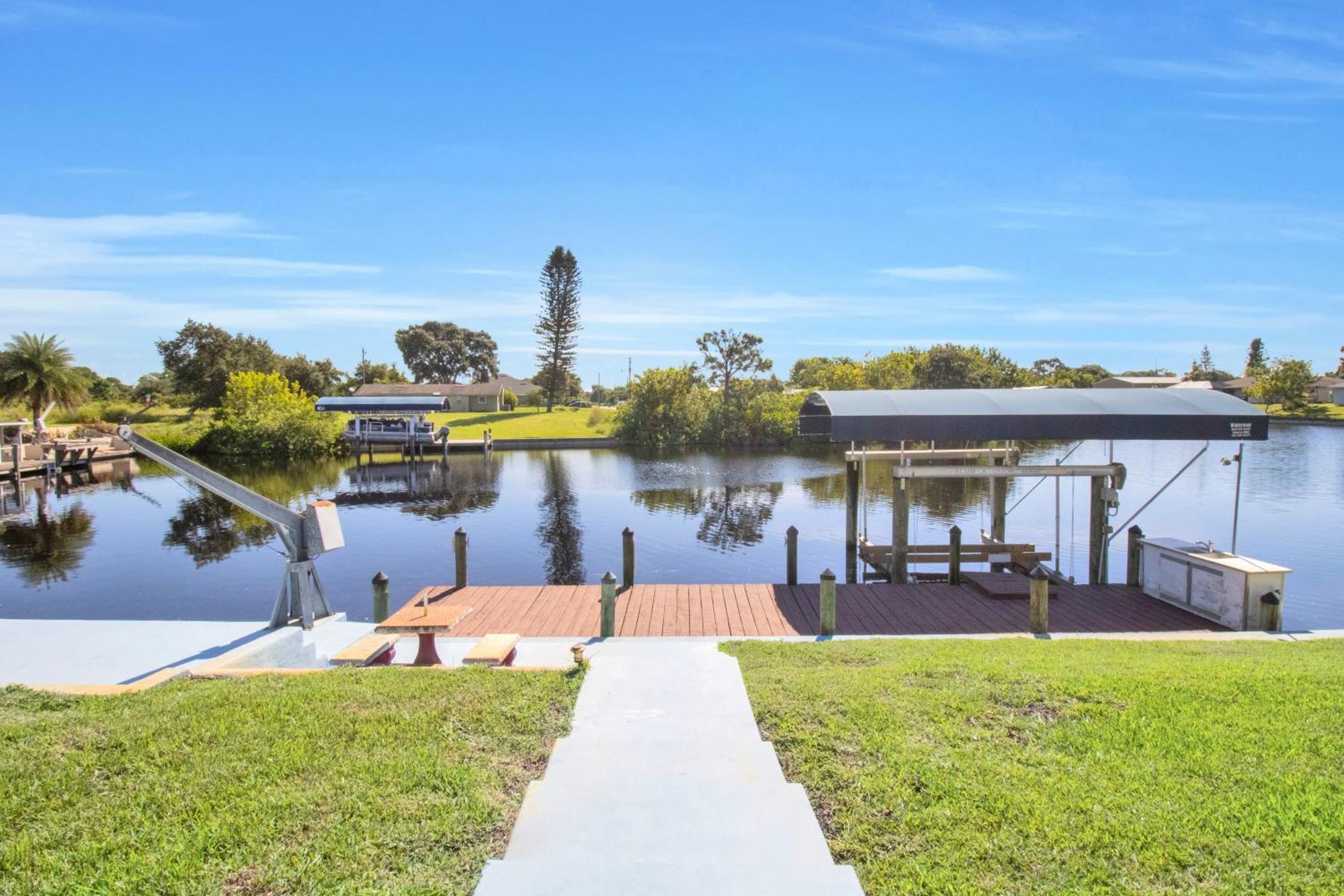 Pet Friendly Canal Front 3-Bedroom Grand Villa With Pool, Linai And Dock 夏洛特港 外观 照片
